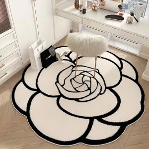 Soft & Cozy Rose Pattern Flannel Area Rug - Non-Slip, Washable, Perfect for Bedroom, Living Room, and Entryway Decor